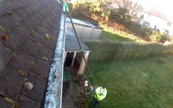 clean gutters